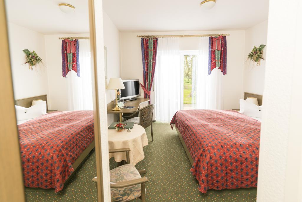 Das Fritz Hotel Schwerin Schoene Lage Im Gruenen Mit Regionaler Kueche Kostenfreien Parkplaetzen Und E Ladestation 외부 사진