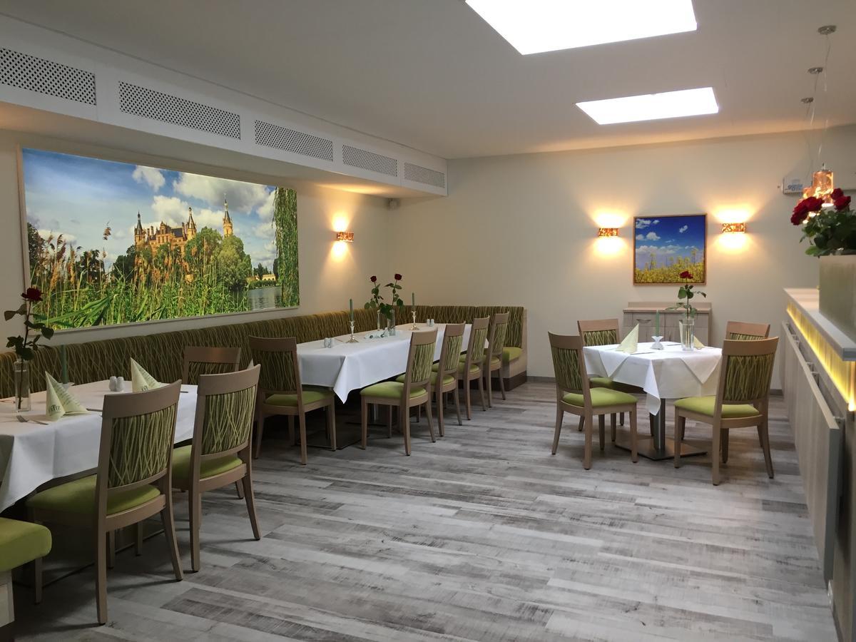 Das Fritz Hotel Schwerin Schoene Lage Im Gruenen Mit Regionaler Kueche Kostenfreien Parkplaetzen Und E Ladestation 외부 사진